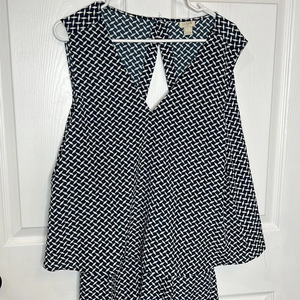 J. Crew Factory Shorts Romper Blue White Open Back Sleeveless Size 6 F0985‎